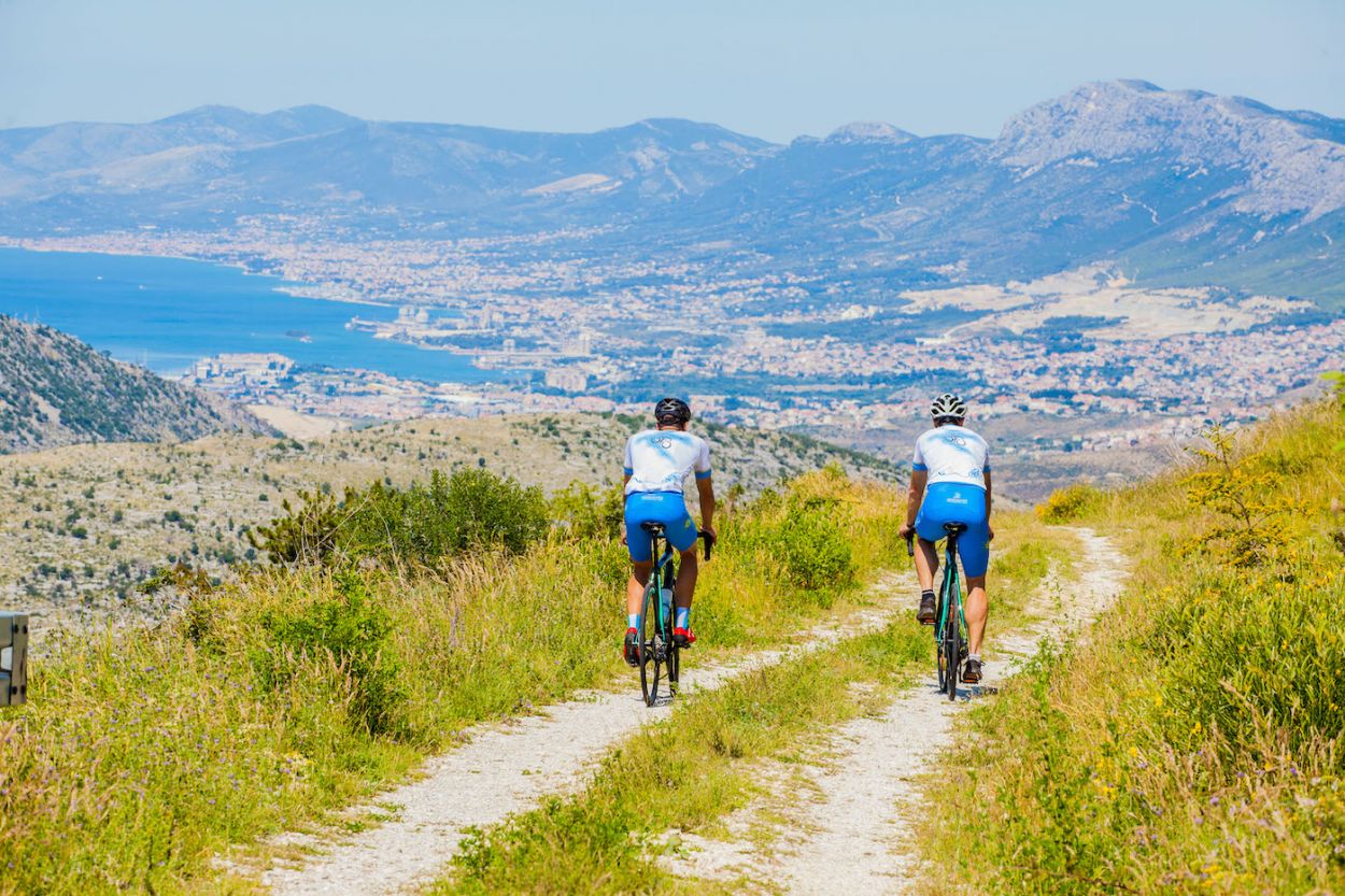 Challenging biking Croatia 