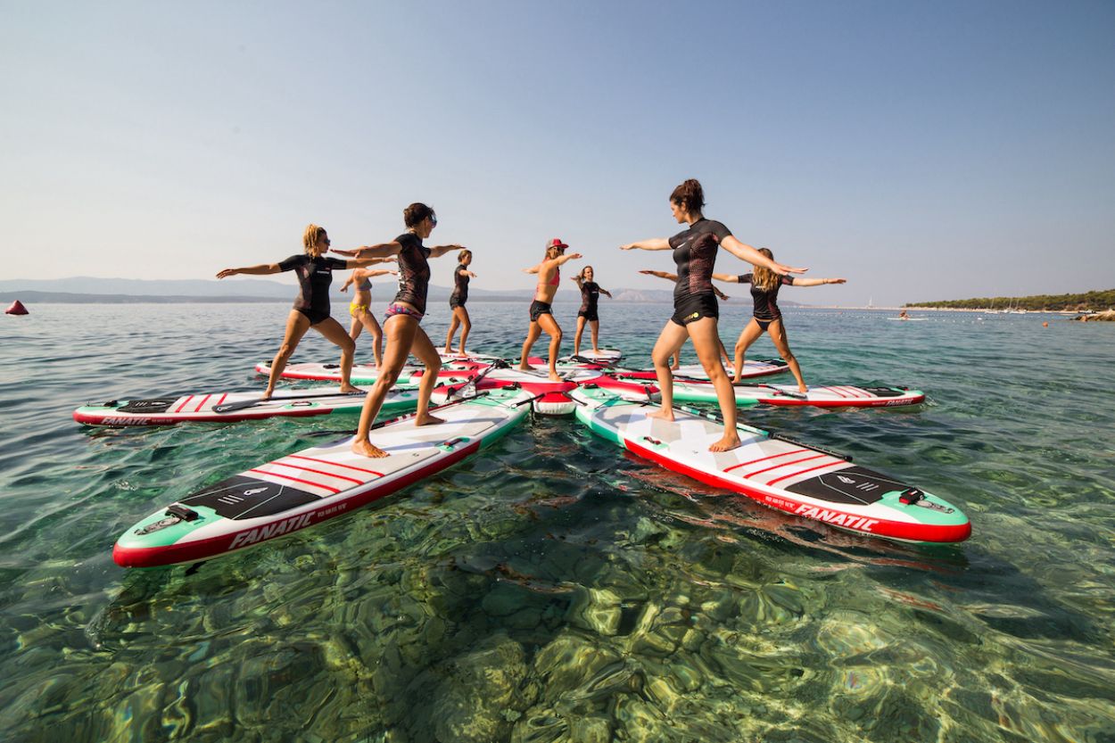 Daily adventure experiences split 